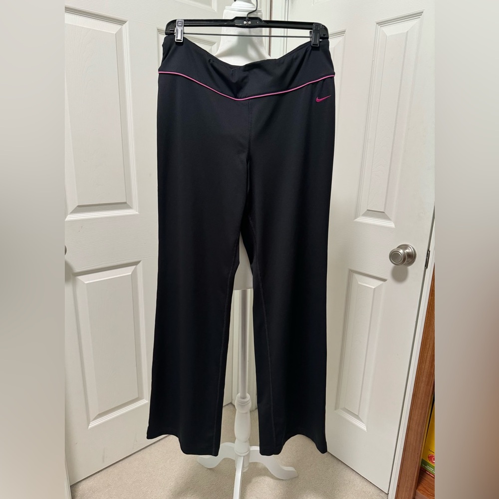Nike FIT DRY gym / leisure pants, size L. Black w pink piping. GUC! Boot cut.